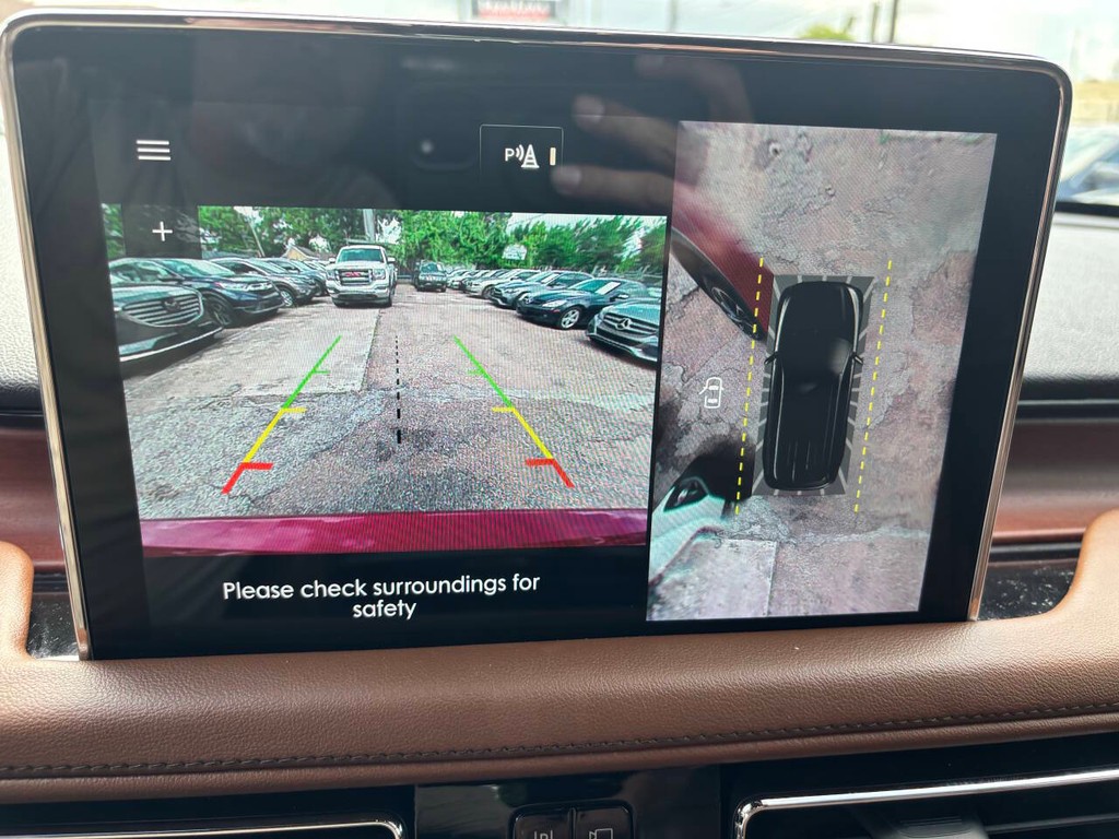 Lincoln Aviator Vehicle Full-screen Gallery Image 25
