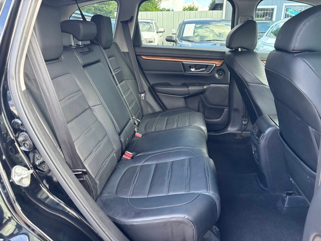 Honda CR-V Vehicle Full-screen Gallery Image 16