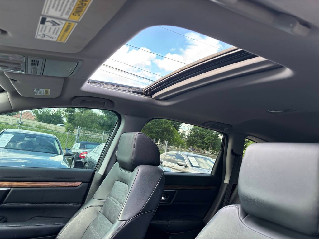 Honda CR-V Vehicle Full-screen Gallery Image 29