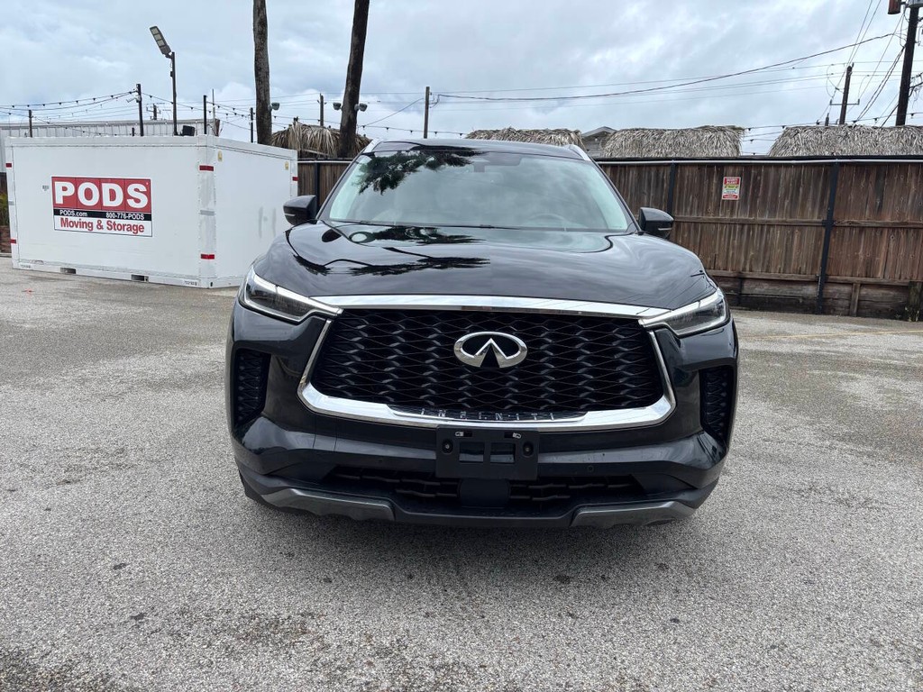 INFINITI QX60 Vehicle Full-screen Gallery Image 03