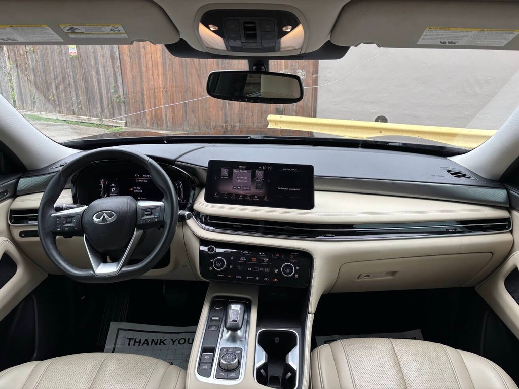 INFINITI QX60 Vehicle Full-screen Gallery Image 22
