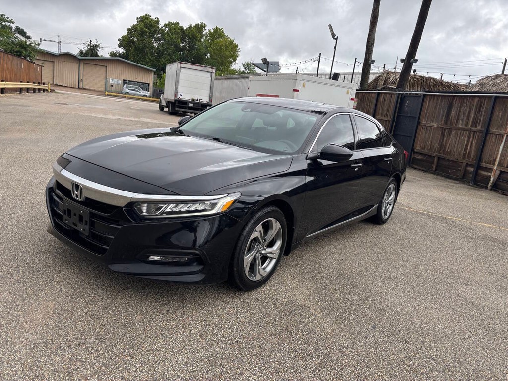 Honda Accord Sedan Vehicle Full-screen Gallery Image 04