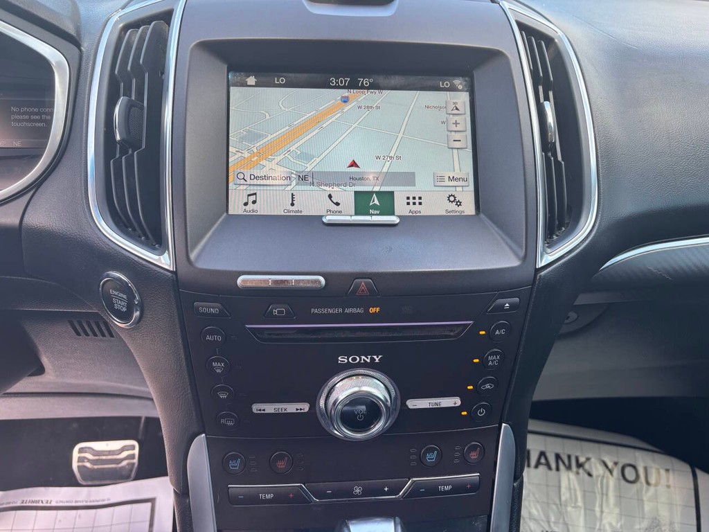 Ford Edge Vehicle Full-screen Gallery Image 20
