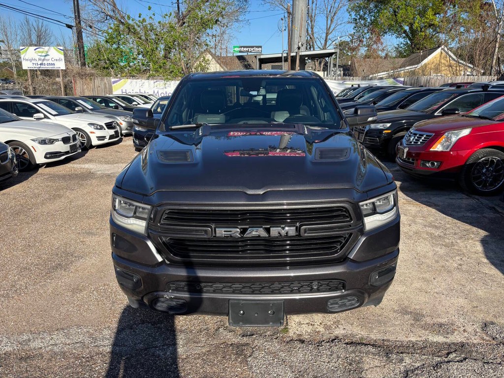 Ram 1500 Vehicle Full-screen Gallery Image 03