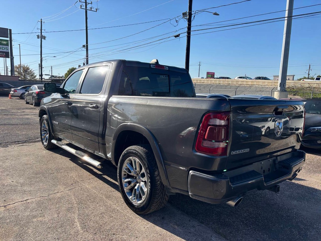 Ram 1500 Vehicle Full-screen Gallery Image 05