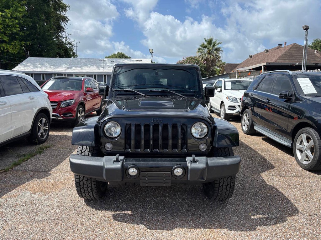 Jeep Wrangler Unlimited Vehicle Full-screen Gallery Image 02