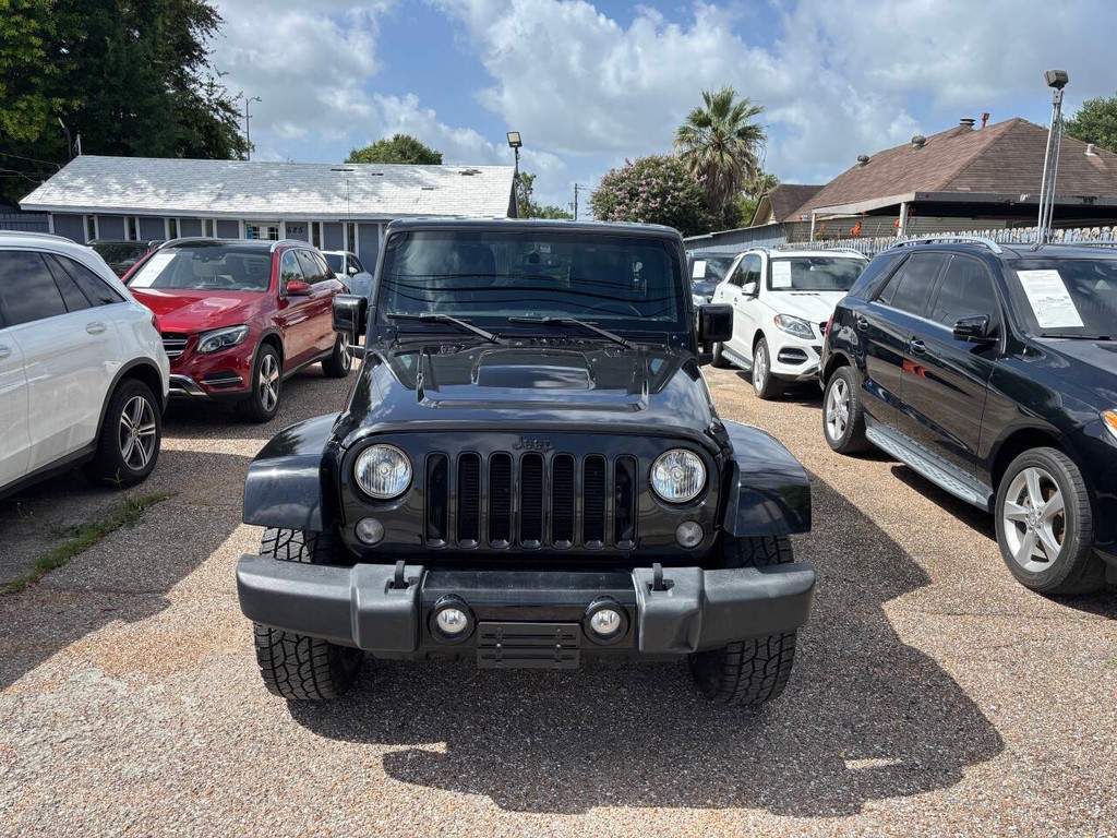 Jeep Wrangler Unlimited Vehicle Full-screen Gallery Image 03