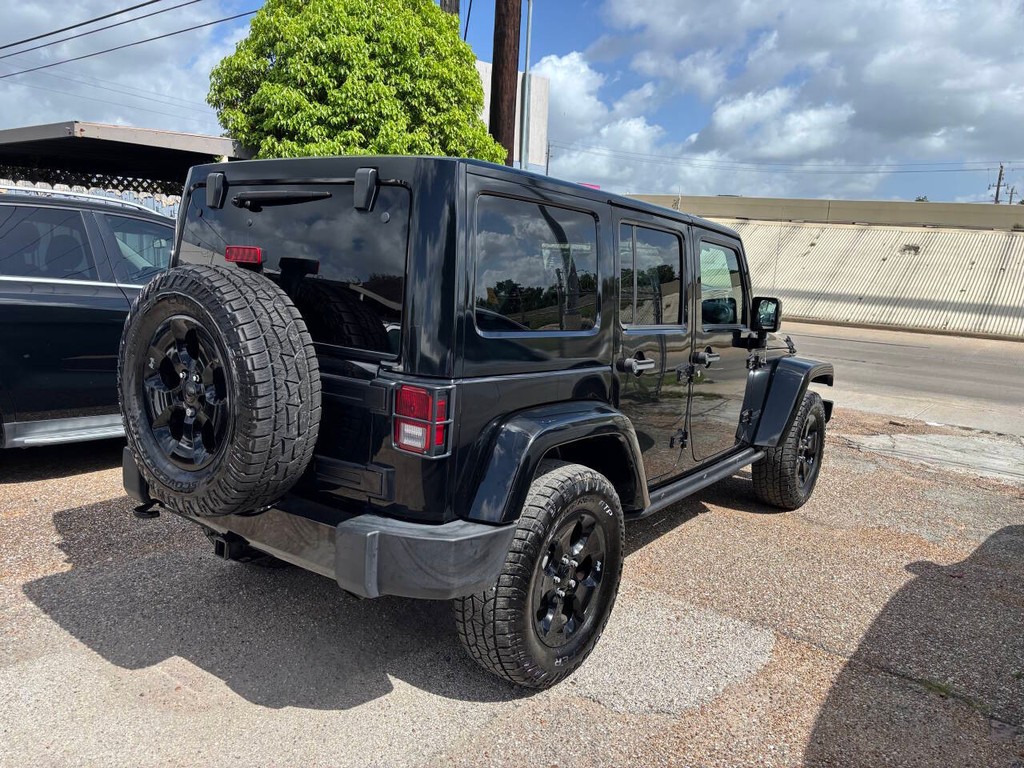 Jeep Wrangler Unlimited Vehicle Full-screen Gallery Image 07
