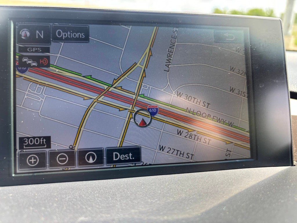 Lexus NX Vehicle Full-screen Gallery Image 21