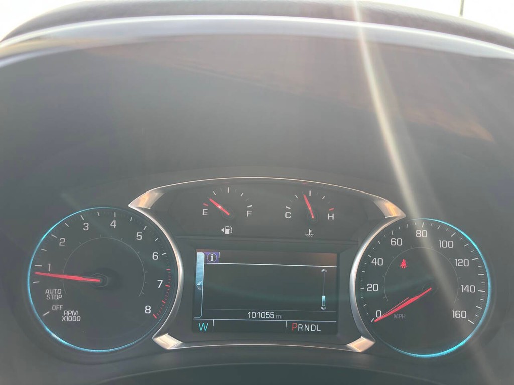 Chevrolet Traverse Vehicle Full-screen Gallery Image 32