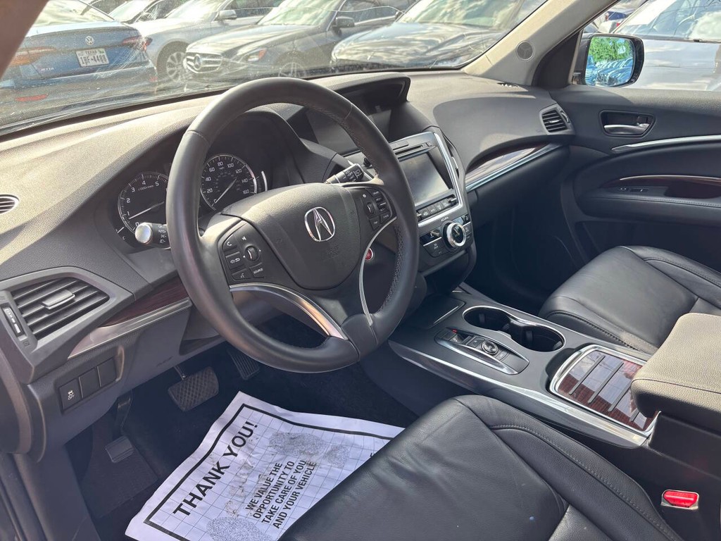 Acura MDX Vehicle Full-screen Gallery Image 07