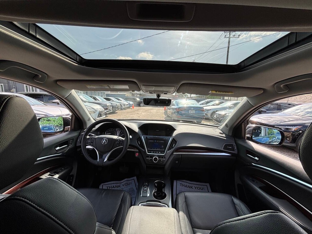 Acura MDX Vehicle Full-screen Gallery Image 19
