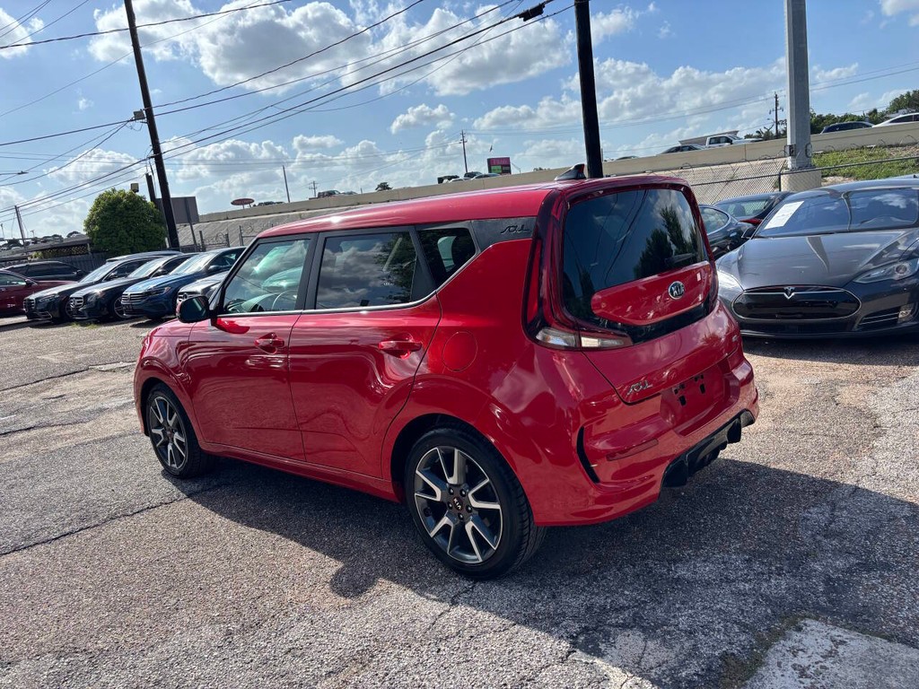 Kia Soul Vehicle Full-screen Gallery Image 05