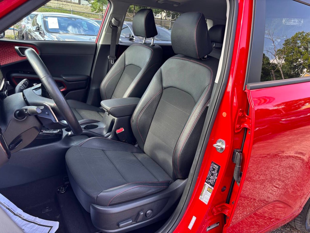 Kia Soul Vehicle Full-screen Gallery Image 09