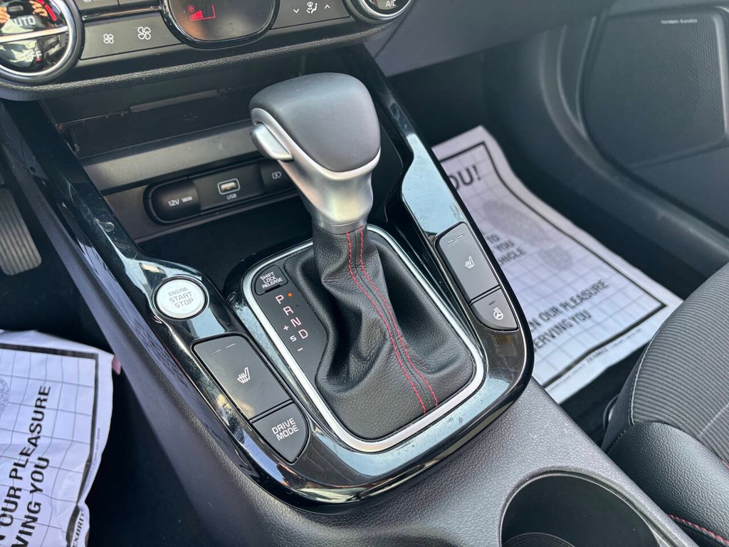 Kia Soul Vehicle Full-screen Gallery Image 21