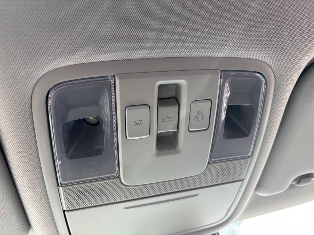 Kia Soul Vehicle Full-screen Gallery Image 27