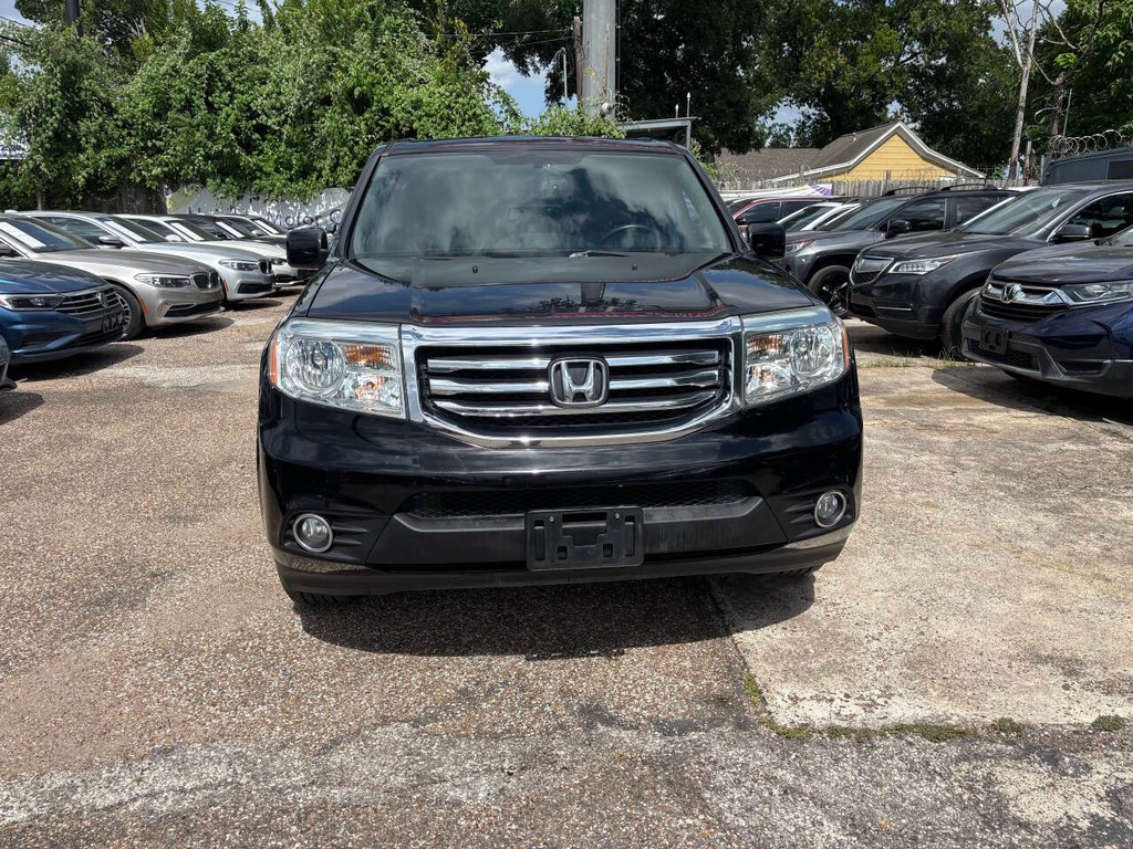Honda Pilot Vehicle Full-screen Gallery Image 02