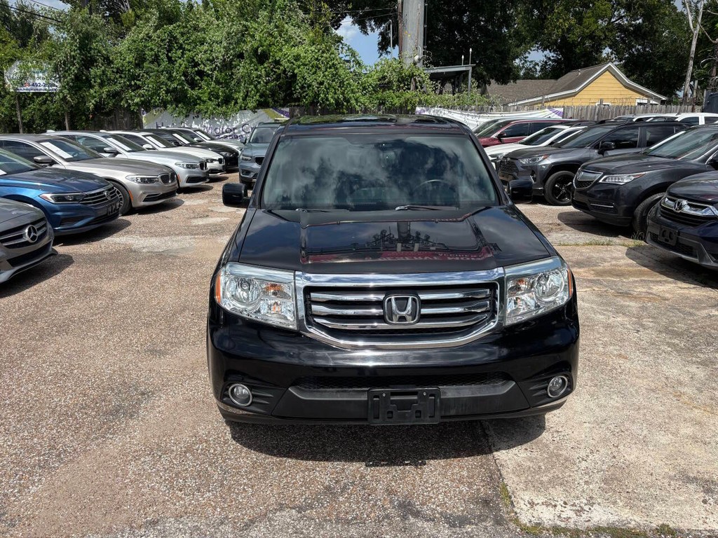 Honda Pilot Vehicle Full-screen Gallery Image 03