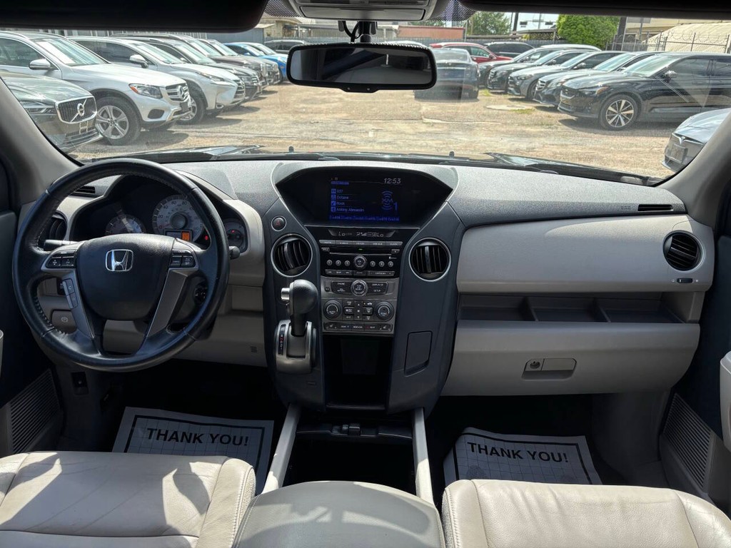 Honda Pilot Vehicle Full-screen Gallery Image 22