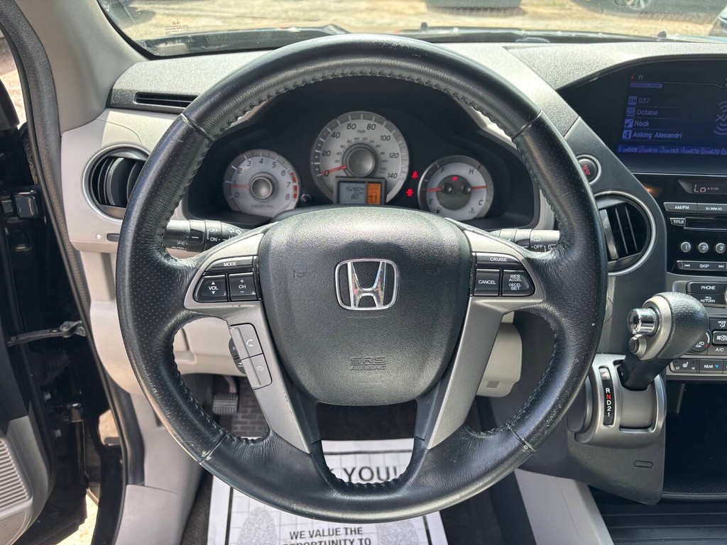 Honda Pilot Vehicle Full-screen Gallery Image 25