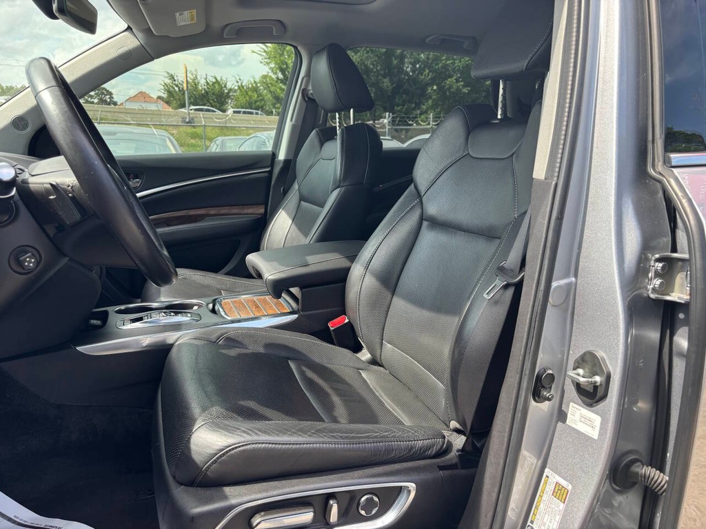 Acura MDX Vehicle Full-screen Gallery Image 08