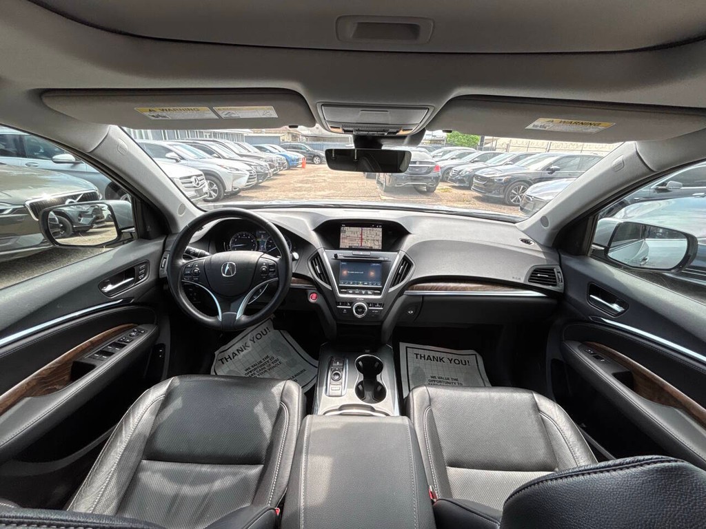 Acura MDX Vehicle Full-screen Gallery Image 20