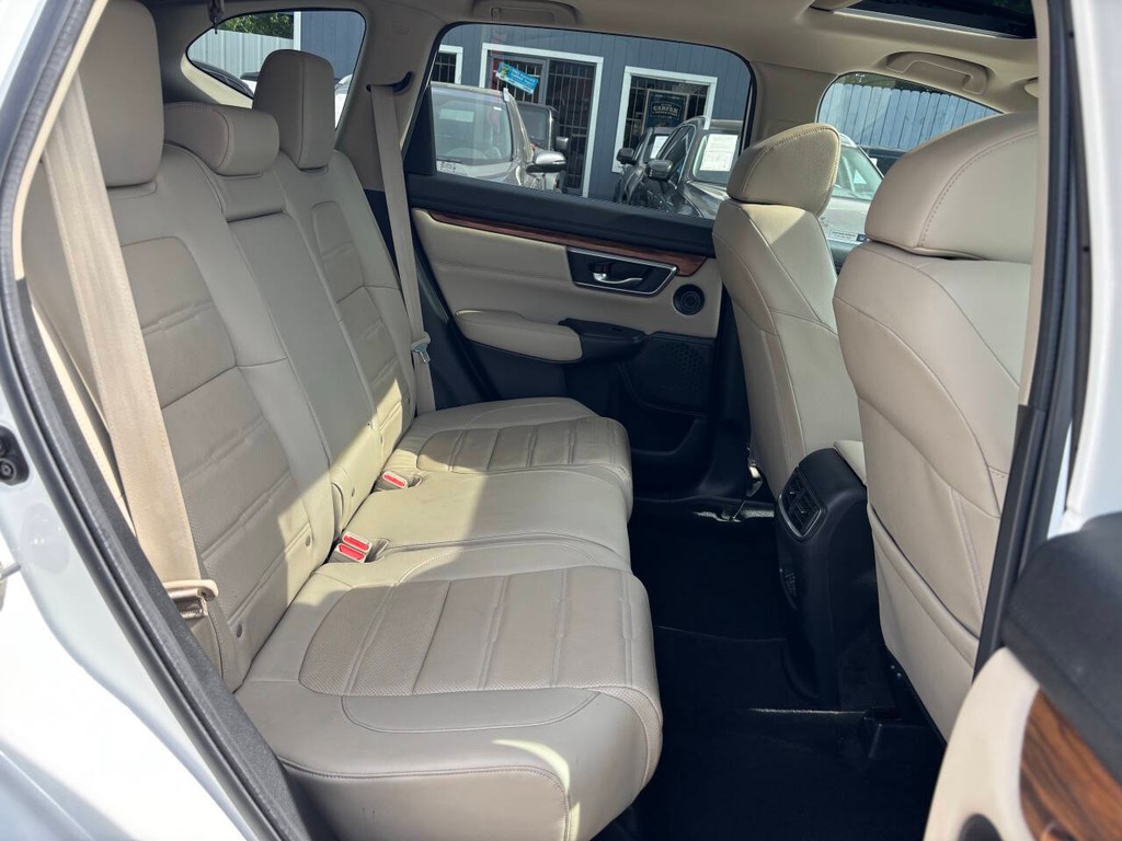 Honda CR-V Vehicle Full-screen Gallery Image 16
