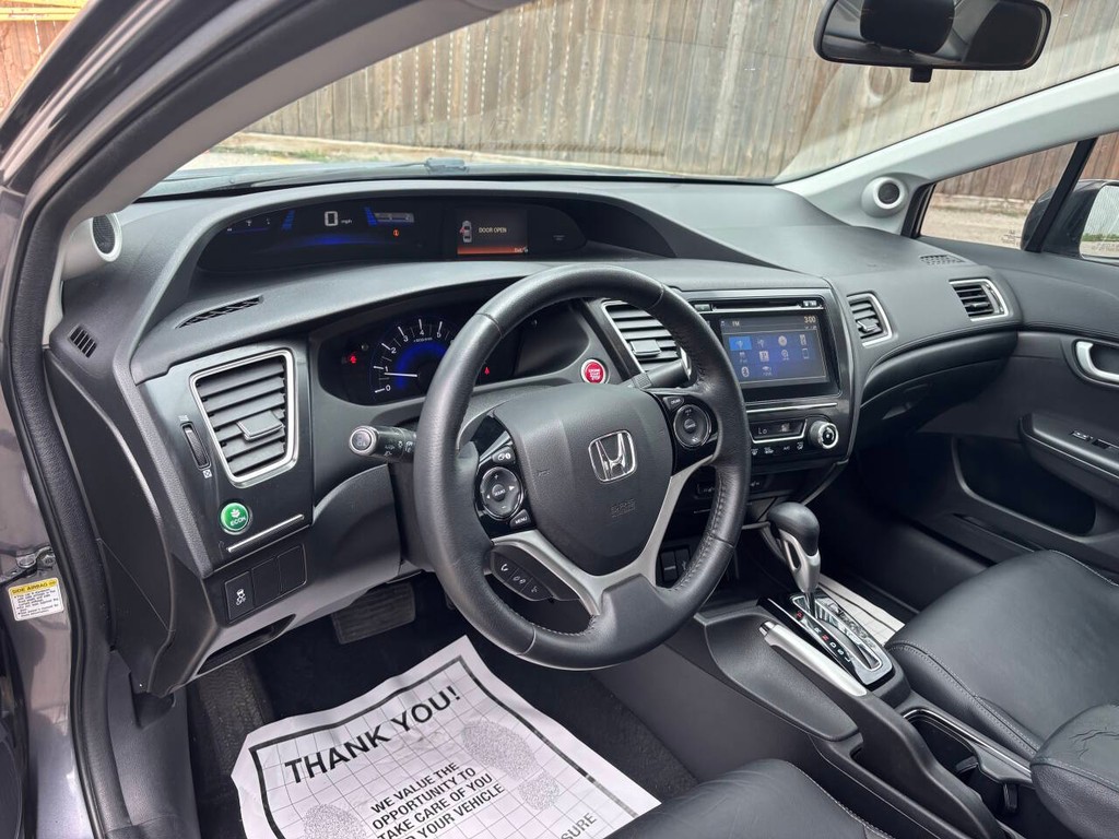 Honda Civic Sedan Vehicle Full-screen Gallery Image 08