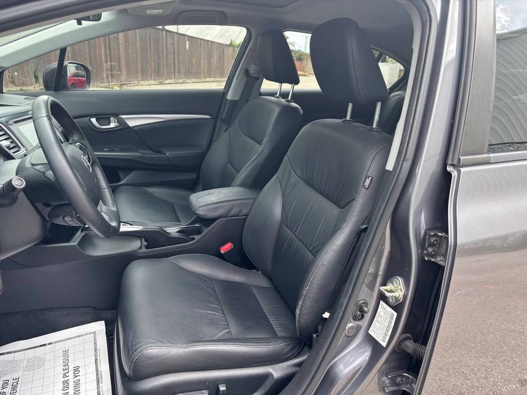 Honda Civic Sedan Vehicle Full-screen Gallery Image 09