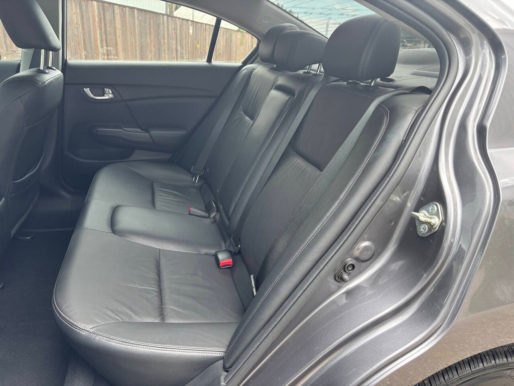 Honda Civic Sedan Vehicle Full-screen Gallery Image 14