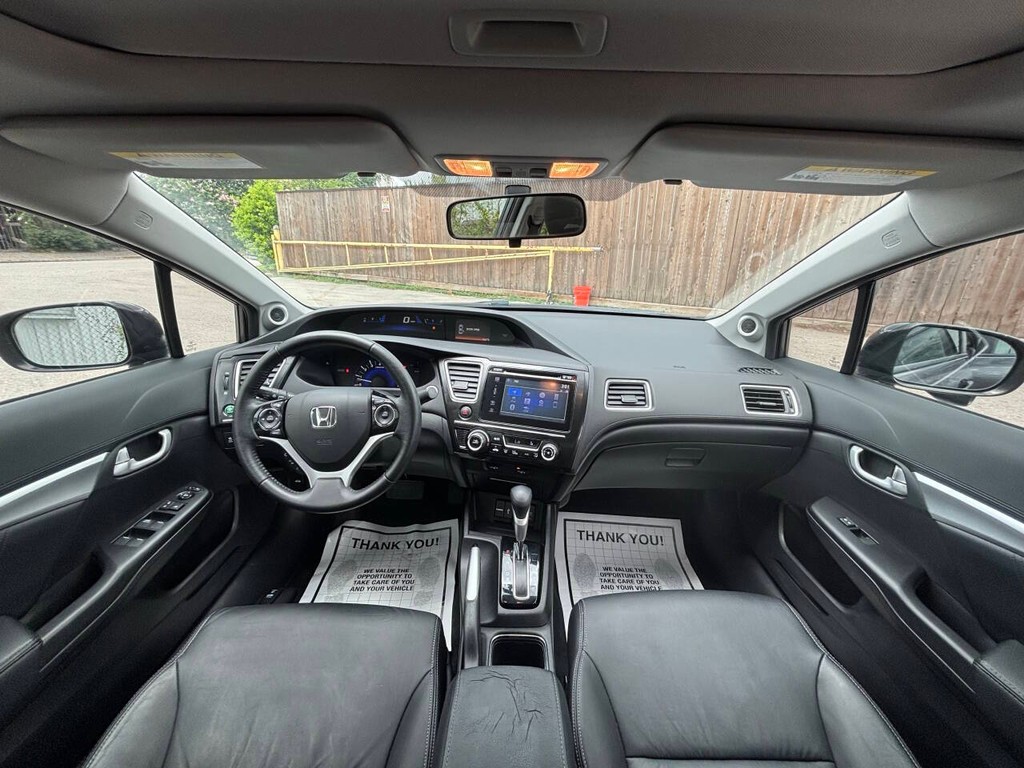 Honda Civic Sedan Vehicle Full-screen Gallery Image 18