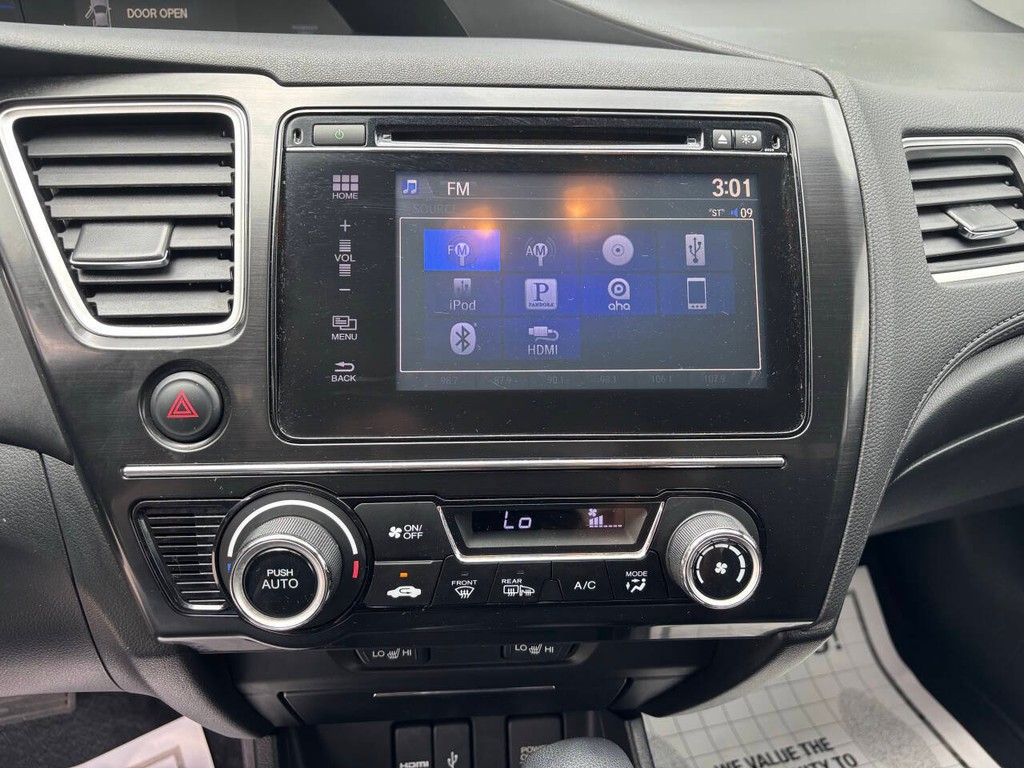 Honda Civic Sedan Vehicle Full-screen Gallery Image 20