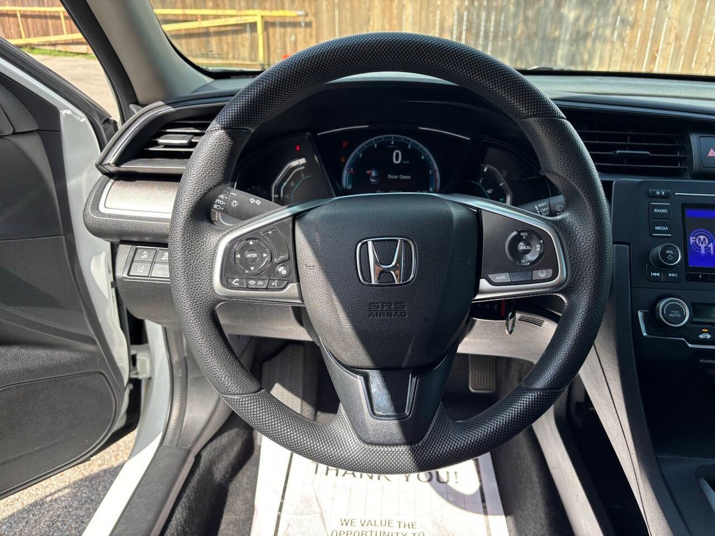 Honda Civic Sedan Vehicle Full-screen Gallery Image 22