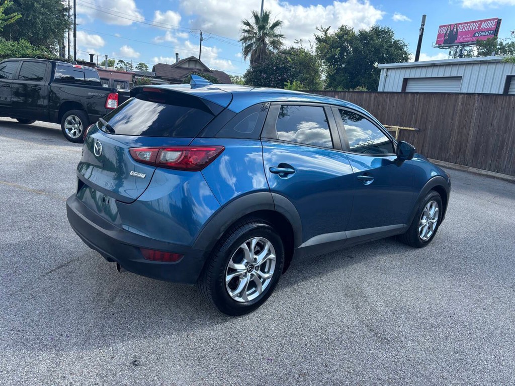Mazda CX-3 Vehicle Full-screen Gallery Image 06