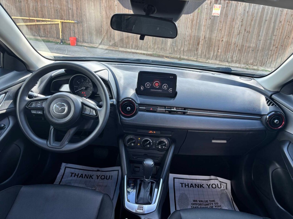 Mazda CX-3 Vehicle Full-screen Gallery Image 18