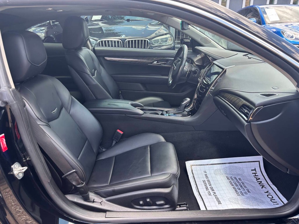 Cadillac ATS Coupe Vehicle Full-screen Gallery Image 12