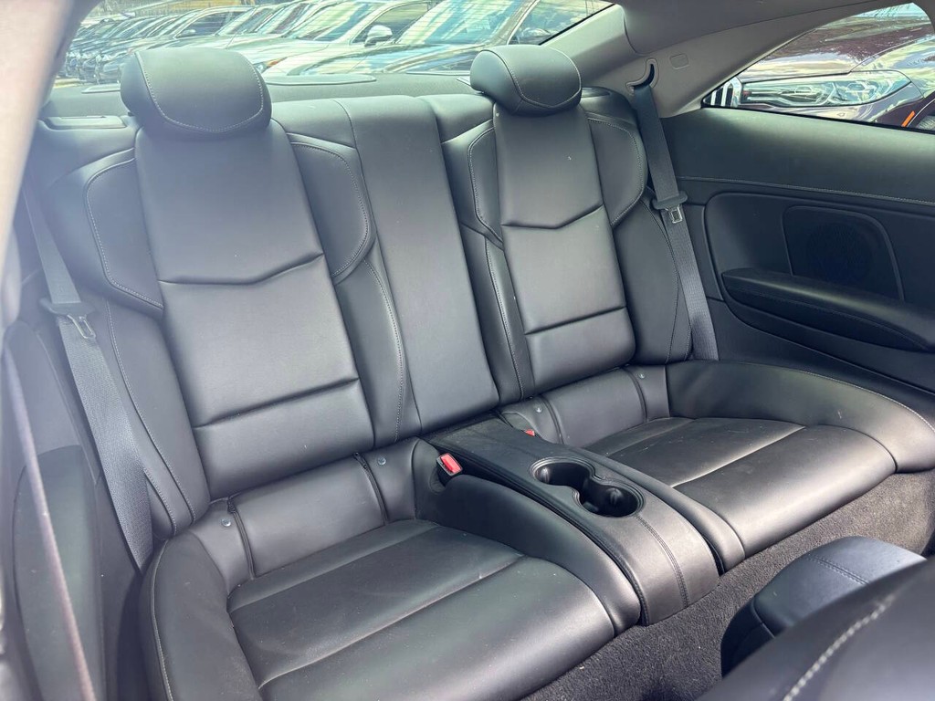 Cadillac ATS Coupe Vehicle Full-screen Gallery Image 15