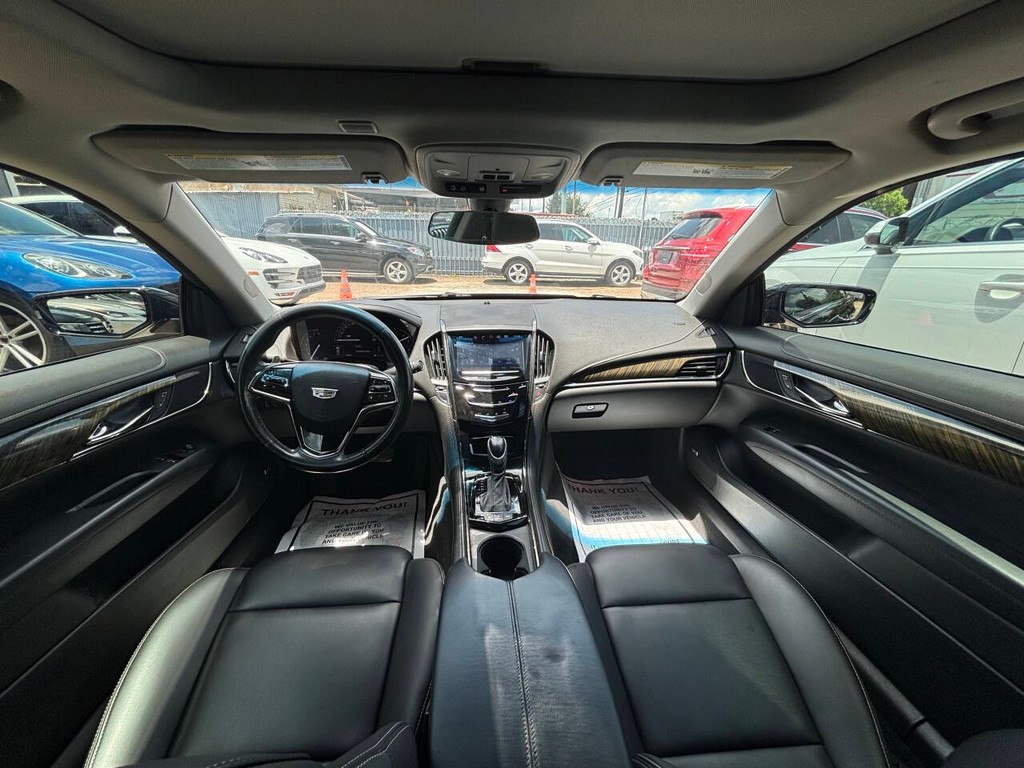 Cadillac ATS Coupe Vehicle Full-screen Gallery Image 16