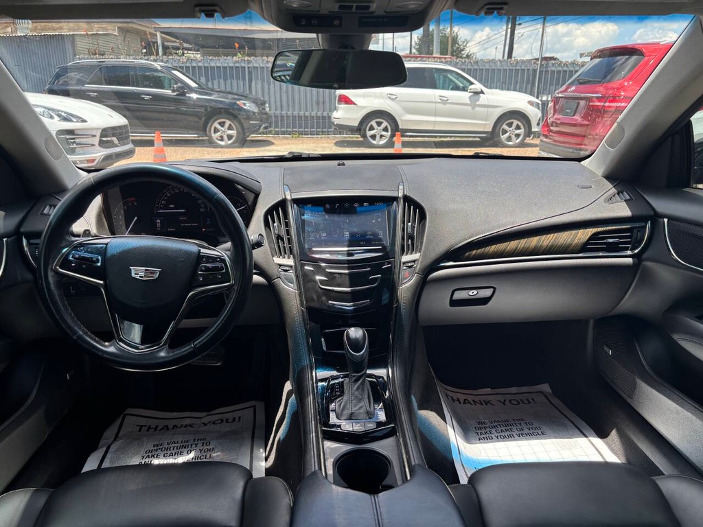 Cadillac ATS Coupe Vehicle Full-screen Gallery Image 17