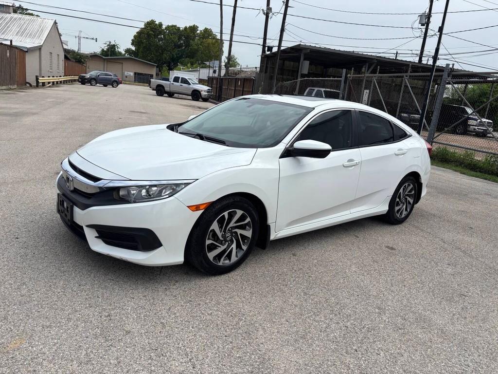 Honda Civic Sedan Vehicle Full-screen Gallery Image 03