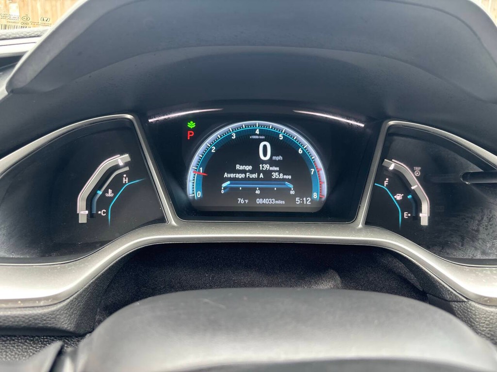 Honda Civic Sedan Vehicle Full-screen Gallery Image 26