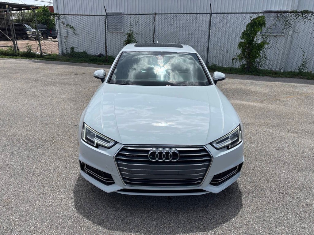 Audi A4 Vehicle Full-screen Gallery Image 02