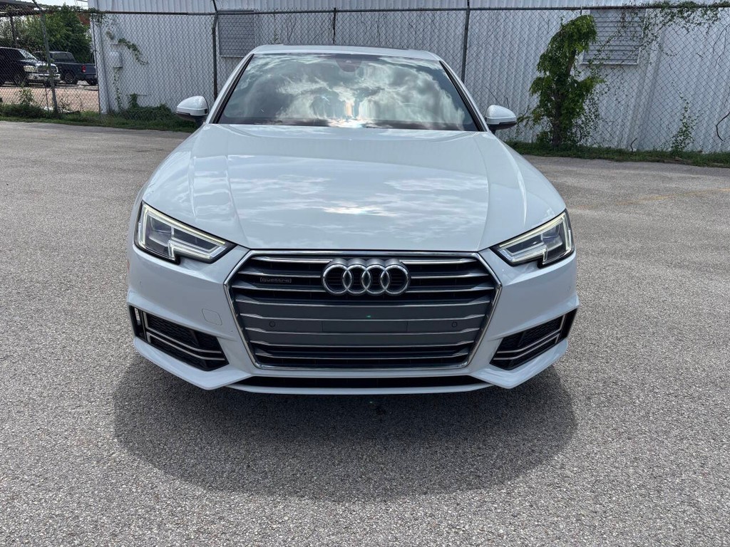 Audi A4 Vehicle Full-screen Gallery Image 03