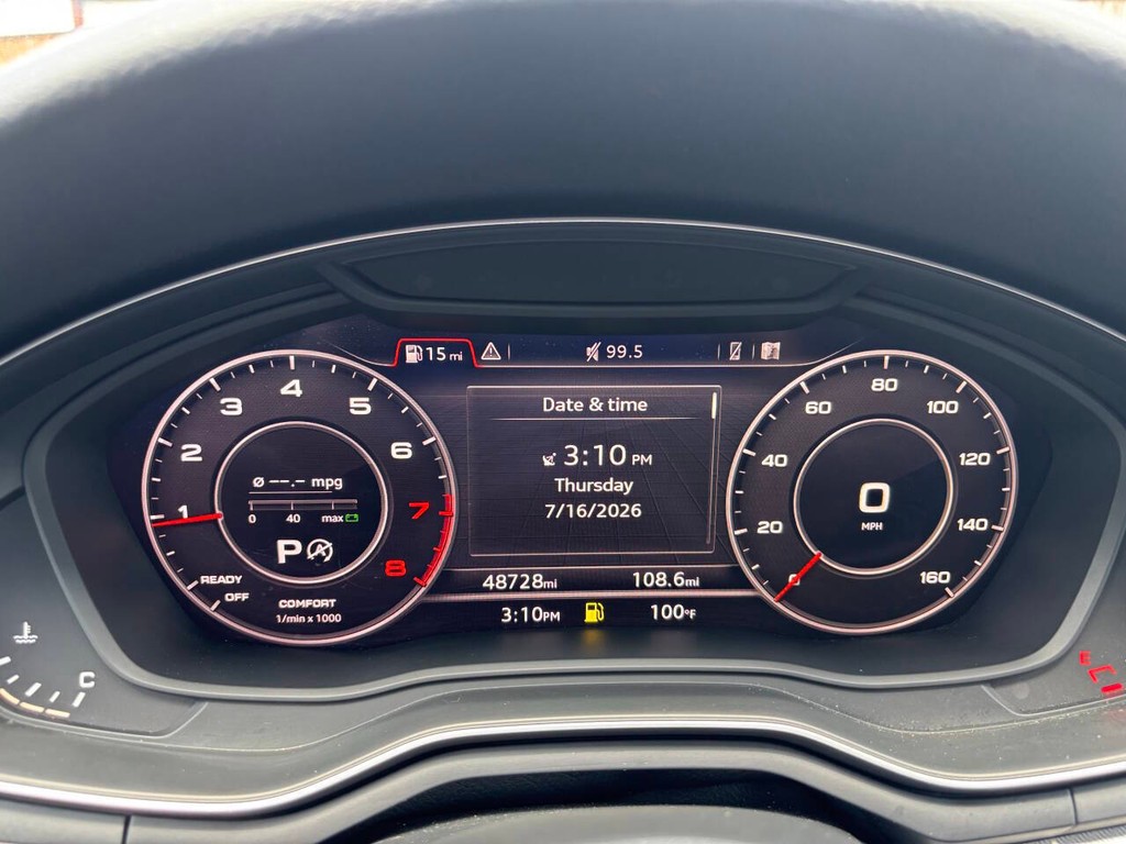 Audi A4 Vehicle Full-screen Gallery Image 28