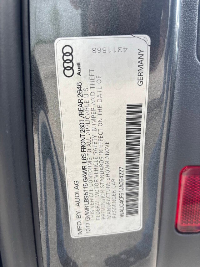 Audi S5 Sportback Vehicle Full-screen Gallery Image 30