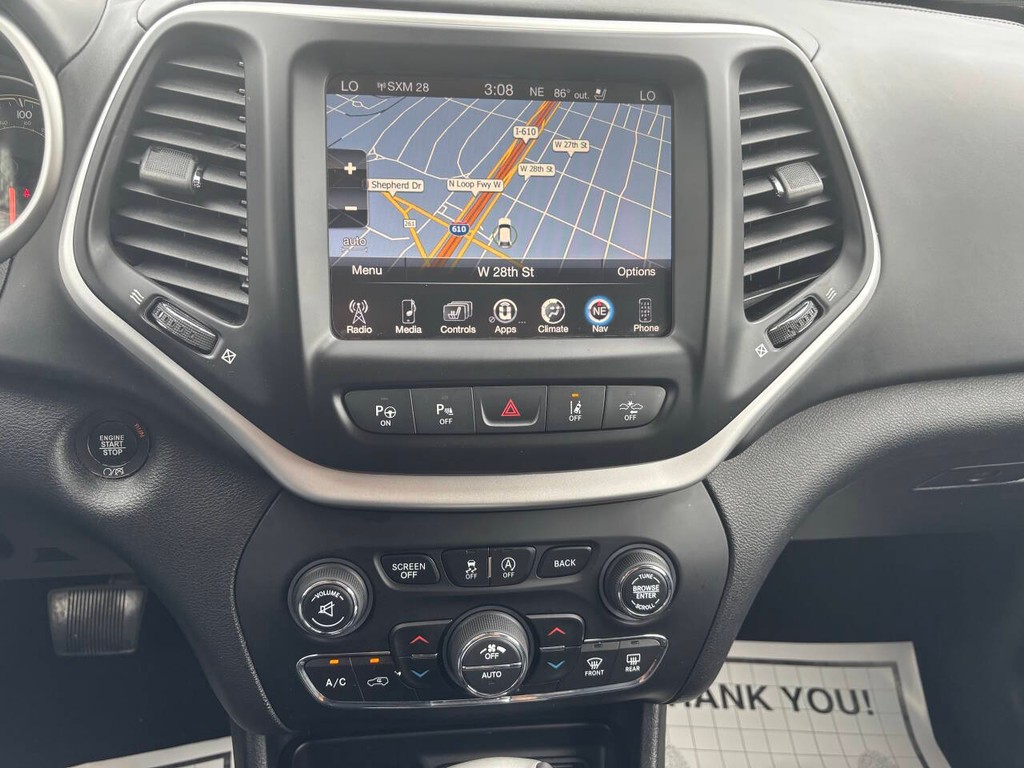 Jeep Cherokee Vehicle Full-screen Gallery Image 20