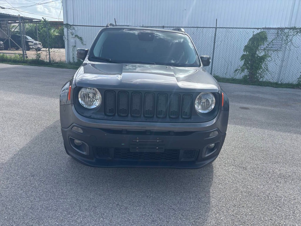 Jeep Renegade Vehicle Full-screen Gallery Image 02