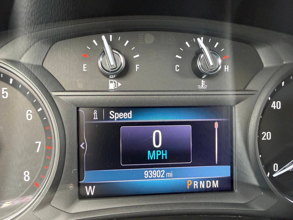 Buick Encore Vehicle Full-screen Gallery Image 27