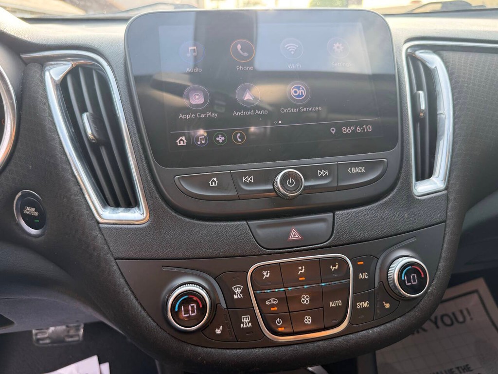 Chevrolet Malibu Vehicle Full-screen Gallery Image 21