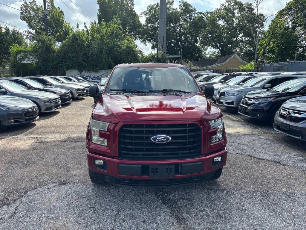 Ford F-150 Vehicle Full-screen Gallery Image 03